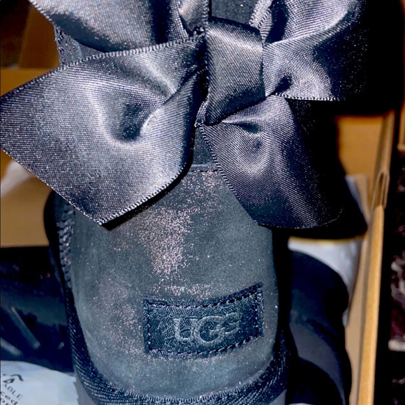 UGG Shoes - BAILEY BOW MINI GLIMMER BOOTIE